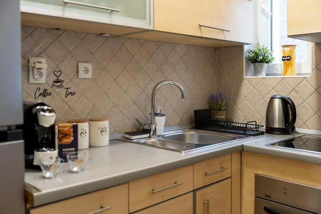 Train 23 Apartment Белград Екстериор снимка